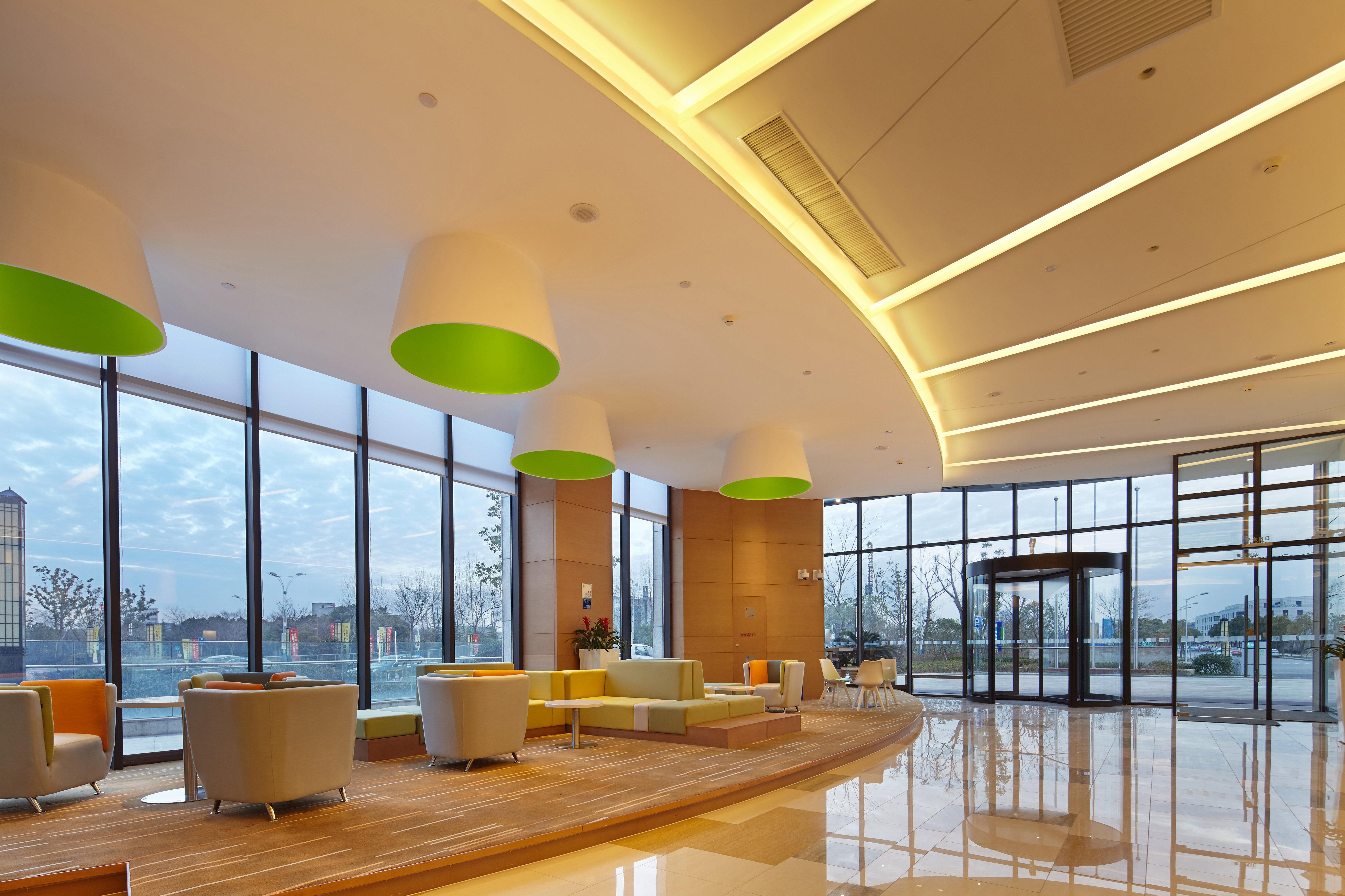 Holiday Inn Express Shanghai Jiading Industry Park, an IHG Hotel Bagian luar foto